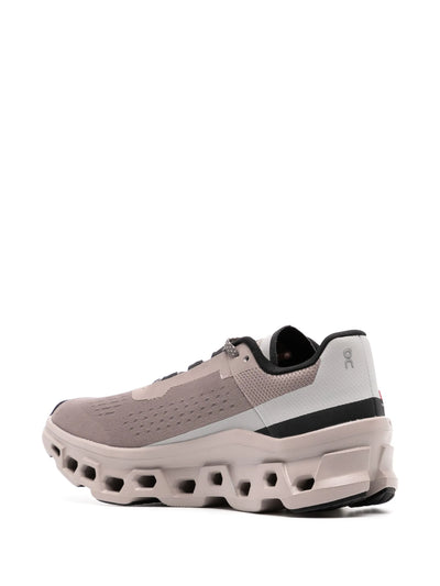 On Running CloudMonster Trainers in Cinder Fog