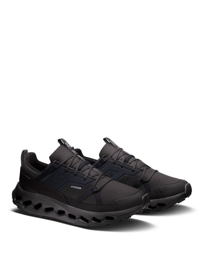 On Running CloudHorizon WaterProof Trainers in Black Black