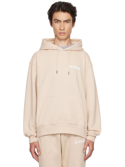 Jacquemus Le Sweatshirt Hoodie in Beige